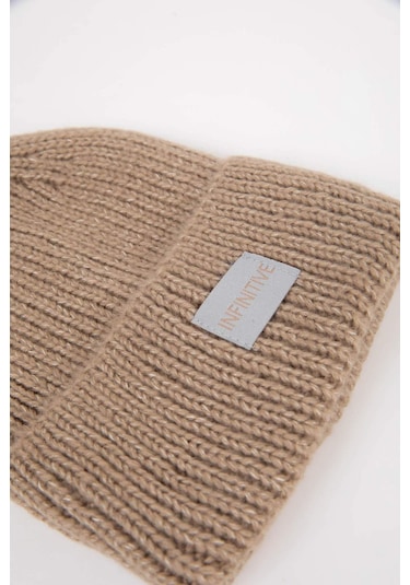 DeFacto Erkek Dokuma Etiketli Bere U9177AZ24WNBG305