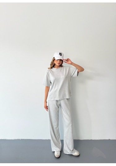 Kadın Modal Kısa Kolu Soft Touch Spor Takım Gri Kadın Modal Kısa Kolu Soft Touch Spor Takım Gri