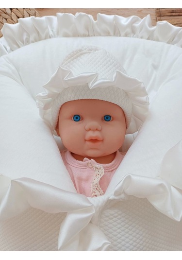 Yenidoğan Ultralüks Fermuarlı Ve Cepli Lucky Baby Nakışlı Bebek Battaniyesi Kundak Ekru