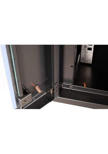 Lande - 15u 19" Duvar Tipi Rack Kabinet Genişlik: 600 Mm Derinlik: 600 Mm Siyah