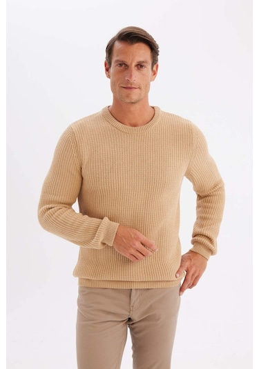 DeFacto Bej Standart Fit Normal Kesim Bisiklet Yaka Dokulu Triko Kazak C8814AX24WNBG155