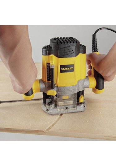 Stanley Freze Makinesi 1200 Watt + 6 Uç SRR1200