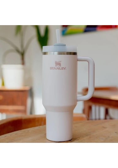 Stanley Quencher Pipetli Termos Bardak 1.18 Lt Pudra