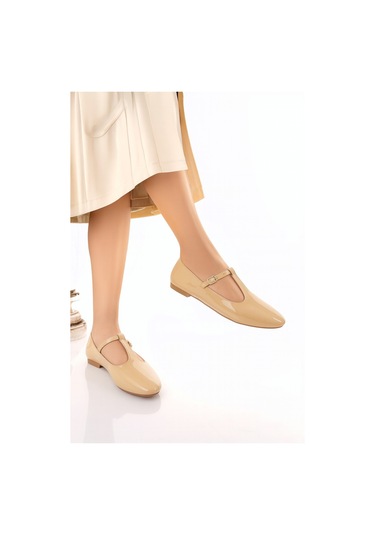 Siyah Süet T-strap Mary Jane Tasarım Babet Bej Rugan