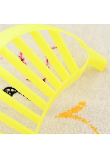 Mutfak Aletleri Plastik Muz Dilimleyici Kesici Meyve Sebze Aletleri Salata Yapıcı Pişirme Aletleri Arı Sarı