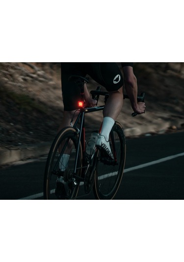 Knog Blinder Square 100 Lm Bisiklet Arka Stop Lambası