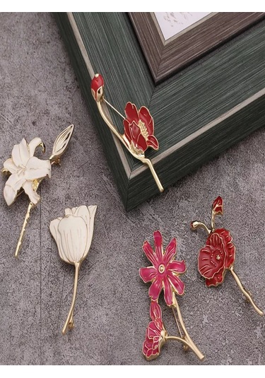 Olfil Broş Çiçek Zarif Zambak Beyaz 194433134 Altın Rengi