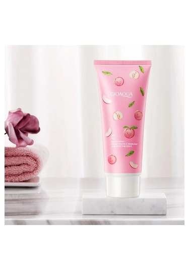 Bioaqua Şeftalili Arbutin Ve E Vitaminli Nemlendirici Krem 100 G