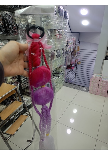 Naturel Peruk Bom Bom Renklı Takcık