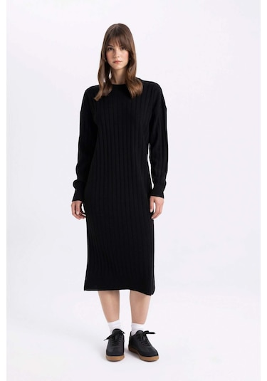 Defacto Regular Fit Yarım Balıkçı Yaka Basic Düz Uzun Kollu Triko Elbise W0986AZ24WNBK27 Siyah Defacto Regular Fit Yarım Balıkçı Yaka Basic Düz Uzun Kollu Triko Elbise W0986AZ24WNBK27 Siyah