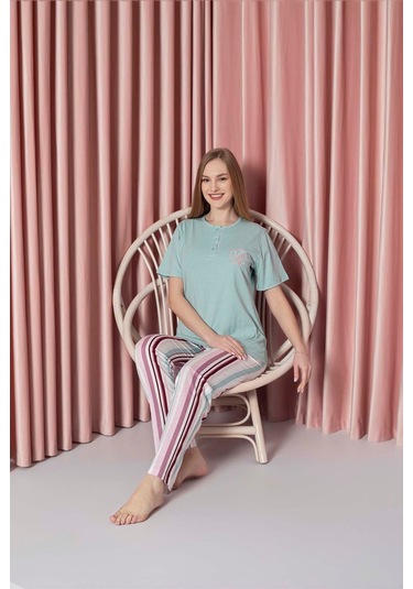 Ahengim Kadın Pijama Takımı Süprem Kısa Kollu Alt Çizgili Göğüs Nakışlı Pamuklu W20722328 Mint Ahengim Kadın Pijama Takımı Süprem Kısa Kollu Alt Çizgili Göğüs Nakışlı Pamuklu W20722328 Mint