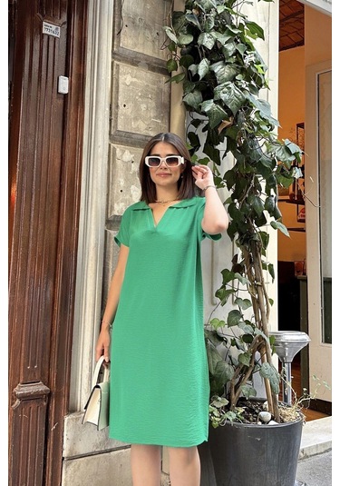 Yeşil Kısa Kol, Polo Yaka, Dokulu Kumaş, Basic Kalıp/kesim, Aerobin Rahat Midi Elbise Yeşil