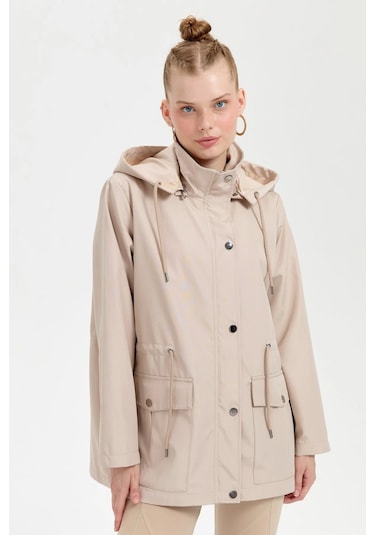 Desen Triko Kadın Kapüşonlu Kapaklı Cepli Kısa Trençkot 24416 Bej Bej