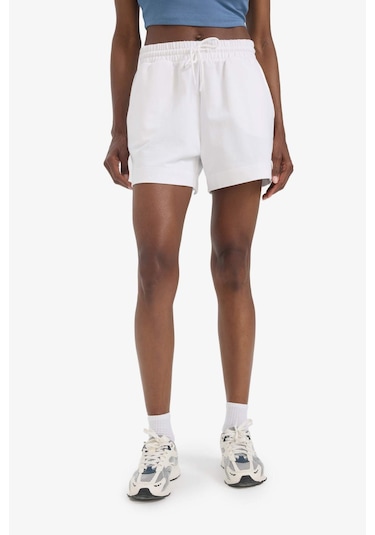 DeFactoFit Standart Fit Sporcu Kısa Paça Basic Düz Şort Z6696AZ25SMWT80