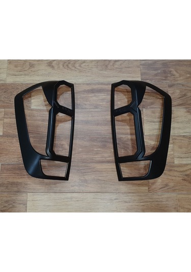 Ducki Navara 2014 Sonrası Stop Çerçevesi Siyah