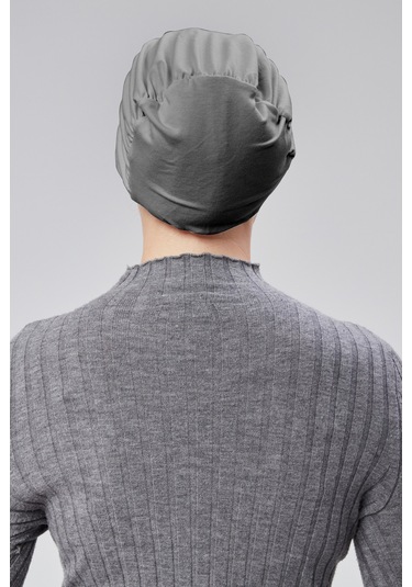 Kadın Tesettür Hazır Pratik Geçmeli Bone Lastikli Kaymaz Füme Füme