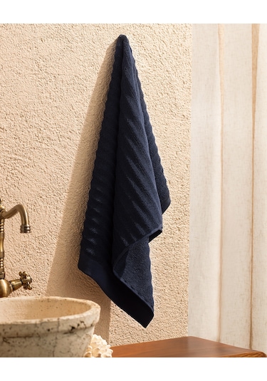 Madame Coco Hugo Banyo Havlusu - 70x140 Cm - Yat Koleksiyon Hvlu0000000210 001