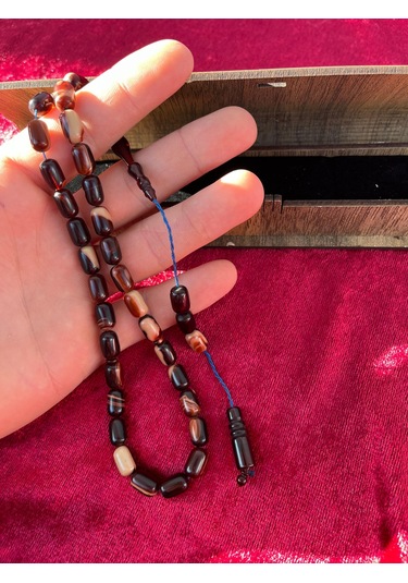 Özel Kutulu Dalgalı Kahverengi Ateş Kehribar Model Püsküllü Tesbih