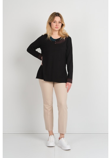 Detay Triko Kadın Boncuk Süslemeli Bisiklet Yaka Yanları Yırtmaçlı Anne Bluz 5723 Siyah Siyah