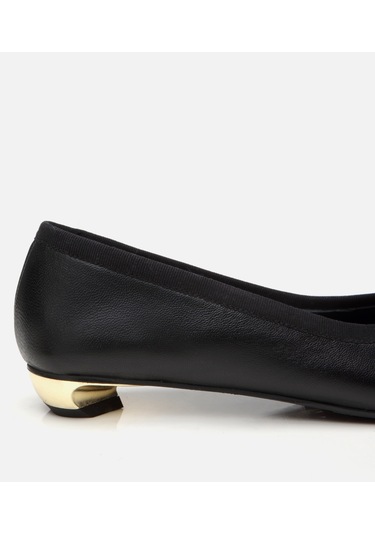 Hotiç Kadın Deri Siyah Topuk Detaylı Babet 01ayh304530a100 Siyah-black Siyah