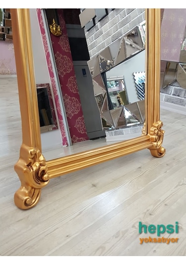 Vintage Madam Model Altın Renk Varaklı Ayaklı Boy Aynası Altın