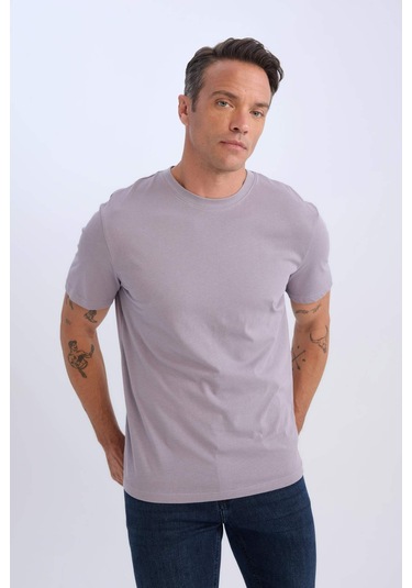 DeFacto %100 Pamuk New Regular Fit Bisiklet Yaka Basic Düz Kısa Kollu Tişört V7699AZ25SPPR495 DeFacto %100 Pamuk New Regular Fit Bisiklet Yaka Basic Düz Kısa Kollu Tişört V7699AZ25SPPR495