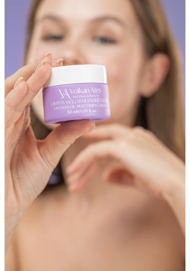 Volkan Ates Natural & Beauty Lavanta Yağlı Nemlendirici Krem Cam Kavanoz 50 ML