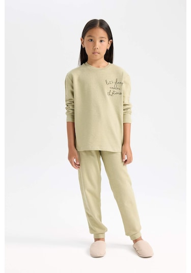 DeFacto Kız Çocuk Pijama Takımı Baskılı Uzun Kollu Üst Beli Lastikli Uzun Alt D6655A824WNKH445 Haki DeFacto Kız Çocuk Pijama Takımı Baskılı Uzun Kollu Üst Beli Lastikli Uzun Alt D6655A824WNKH445 Haki