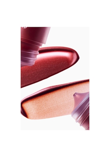 Catrice Soft Embrace Likit Parıltılı Allık 7,8 Ml Allıklar C01 Pembe