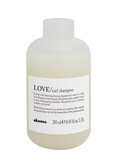 Davines Love Curl Dalgalı Saçlar Bakım Şampuanı 250 ML