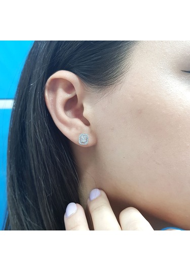 Lova 0,32 Karat Baget Pırlanta Küpe - 3040105