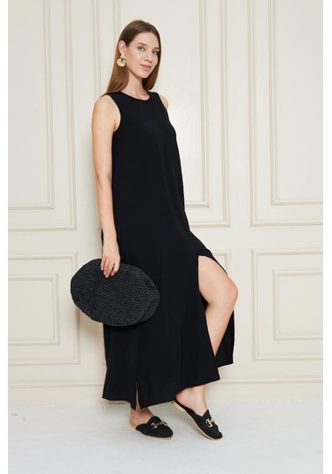 Kadın Sıfır Kol Aerobin Kumaş A Kesim Yırtmaçlı Maxi Yazlık Elbise 3760330 Siyah