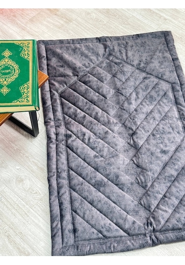 Nakış İşlemeli Kadife Seccade Koyu Gri