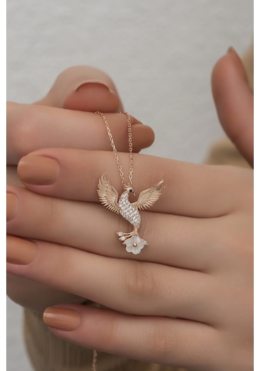 Nereze 925 Ayar Gümüş Manolya Çiçeği Detaylı Zümrüdü Anka Kuşu Kolye