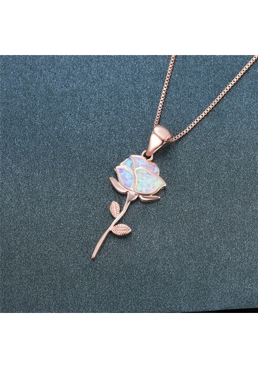 Beyaz Opal Çiçek Yaprak Kolye Gümüş