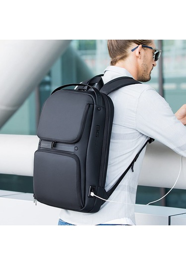 Bange BG7261 USB Şarj Portlu Laptop Notebook Sırt Çantası Siyah