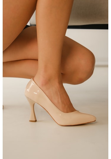 Violet Bej Rugan Burnu Şeffaf Detaylı Günlük Kullanım Stiletto Bej Rugan