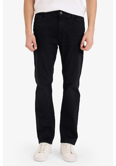 Defacto Sergio Regular Fit Normal Kalıp Normal Bel Boru Paça Jean Pantolon W6868az25aunm40 Siyah Defacto Sergio Regular Fit Normal Kalıp Normal Bel Boru Paça Jean Pantolon W6868az25aunm40 Siyah