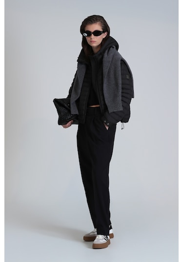 Lufian Kadın Elen Kaz Tüyü Mont 122120029 Siyah Siyah