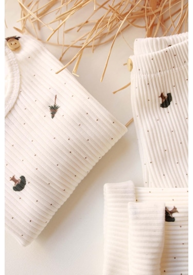 Tree Bebek Alt Üst Takım Krem