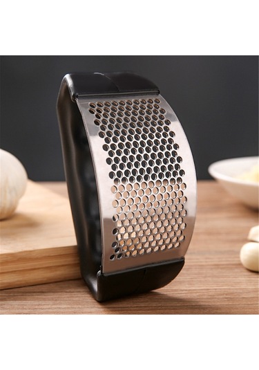 Kosona Stainless Steel Zeytin Pressesi, Kolay Kullanım, Lezzetli Sarımsak Ezme, Evde Ve Mutfakta Kullanım, Pratik Ve Dayanıklı, El Koku Yok Siyah