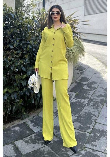 Kadın Yeşil Gofre Kumaş, Çift Cepli Gömlek & Bol Paça Pantolon - Salaş Alt & Üst Takım Yağ Yeşili