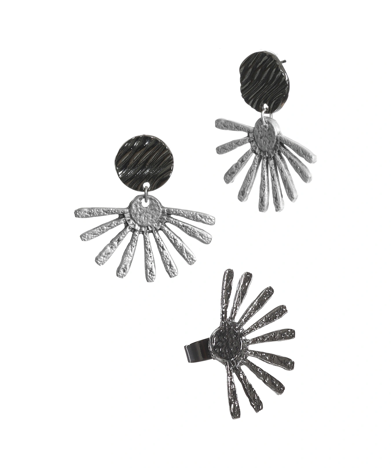 Labalaba Kadın Çivili Model Güneş Küpe & Yüzük Seti Çok Renkli