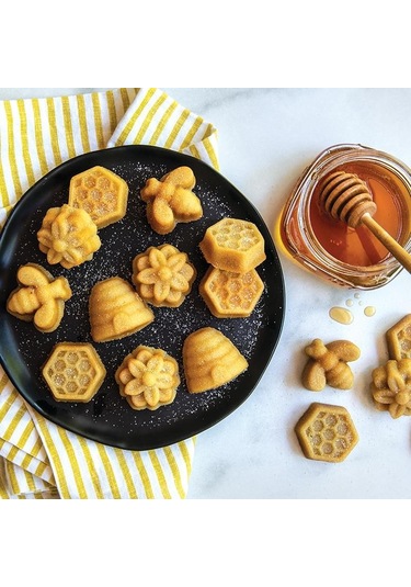 Nordicware Meşgul Arılar Mini Kek Kalıbı 94777 Altın