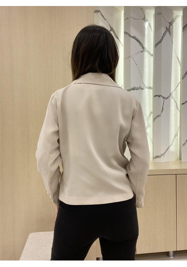 Kruvaze Kapama Kısa Ceket Bej - 38 Bej