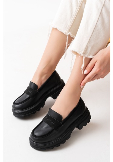 746-759 Siyah Günlük Yüksek Tabanlı Loafer Ayakkabı Beyaz