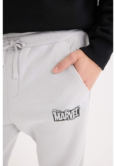 DeFacto Marvel Logo Only Regular Fit Eşofman Altı Beli Bağcıklı Cepli C6514AX24AUGR184