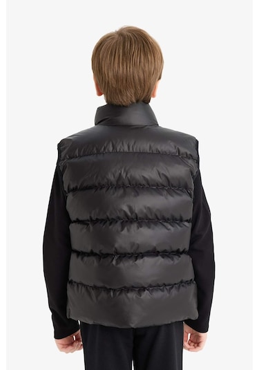 Defacto Erkek Çocuk Su İtici Fermuarlı Dik Yaka Şişme Yelek F3092a825aubk27 Siyah