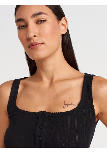 Dilvin 21069 Düğmeli Kare Yaka Top-siyah Siyah