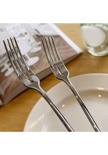 Paslanmaz Çelik Meyve Çatalı Yuvarlak Delikli Çatal Ev Tipi Çatal Ay Çöreği Çatalı Restoran Meyve Çatalı Pasta Tatlı Çatalı Yemek Masası Altın